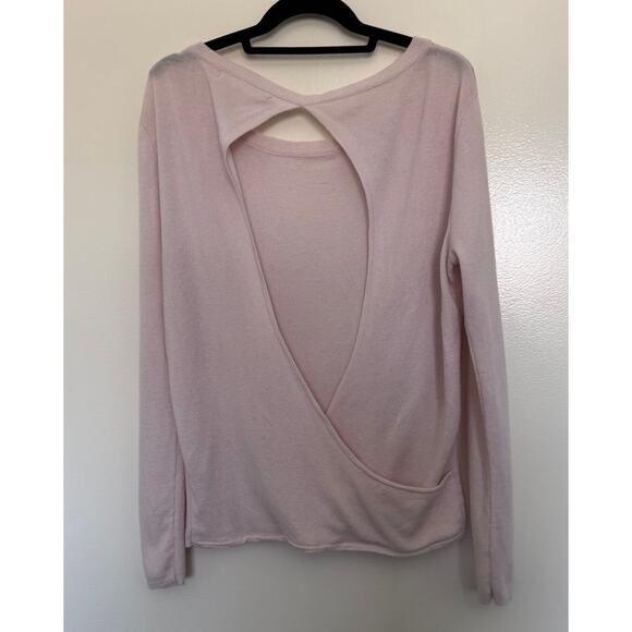 One Grey Day Blush Pink Open Back Light Weight Wool Sweater Size Medium - Picture 2 of 5